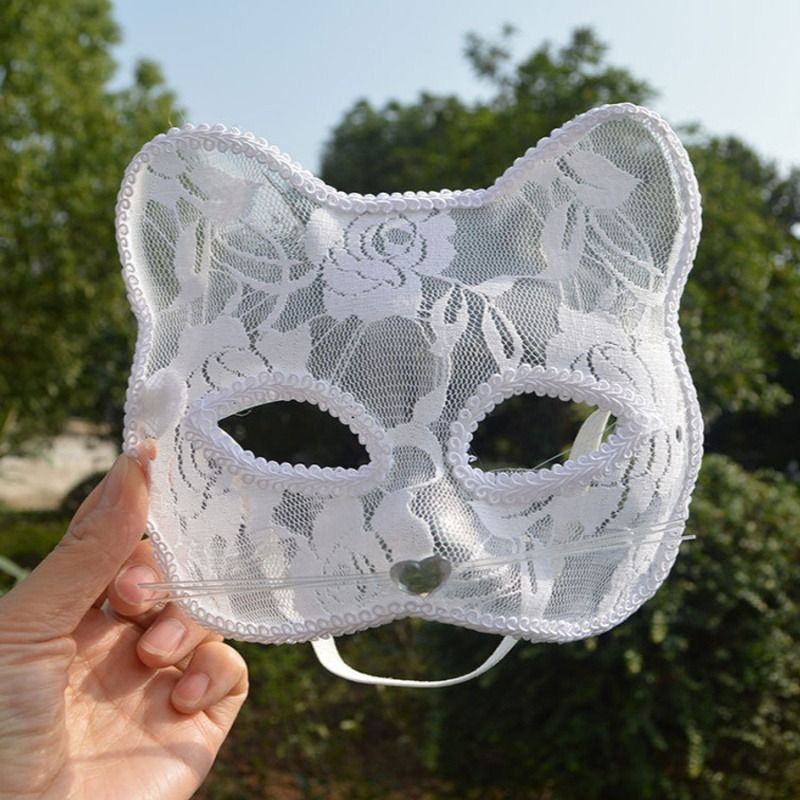 The lace Cat Mask