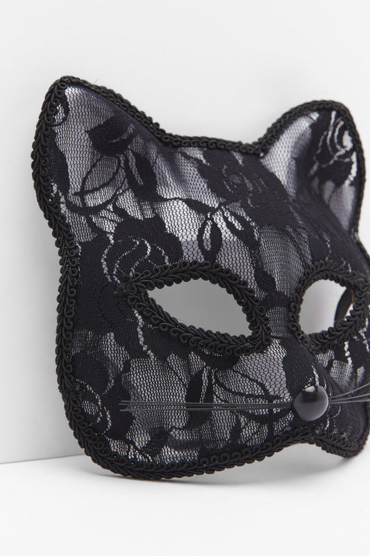 The lace Cat Mask